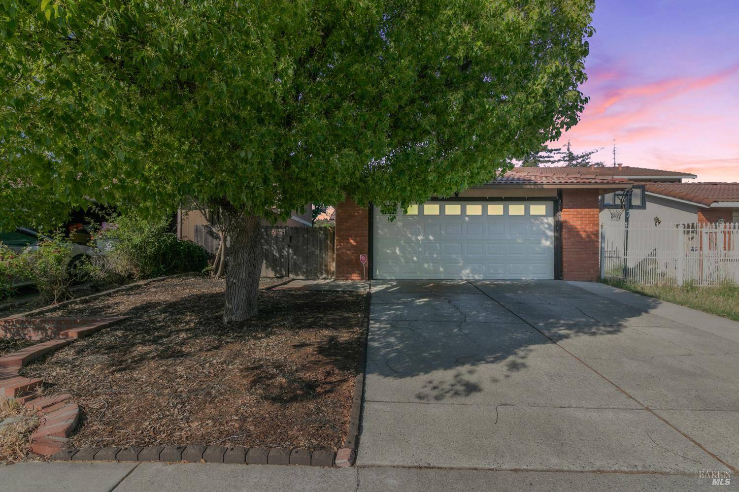 Fairfield, CA 94534,2728 almondwood WAY