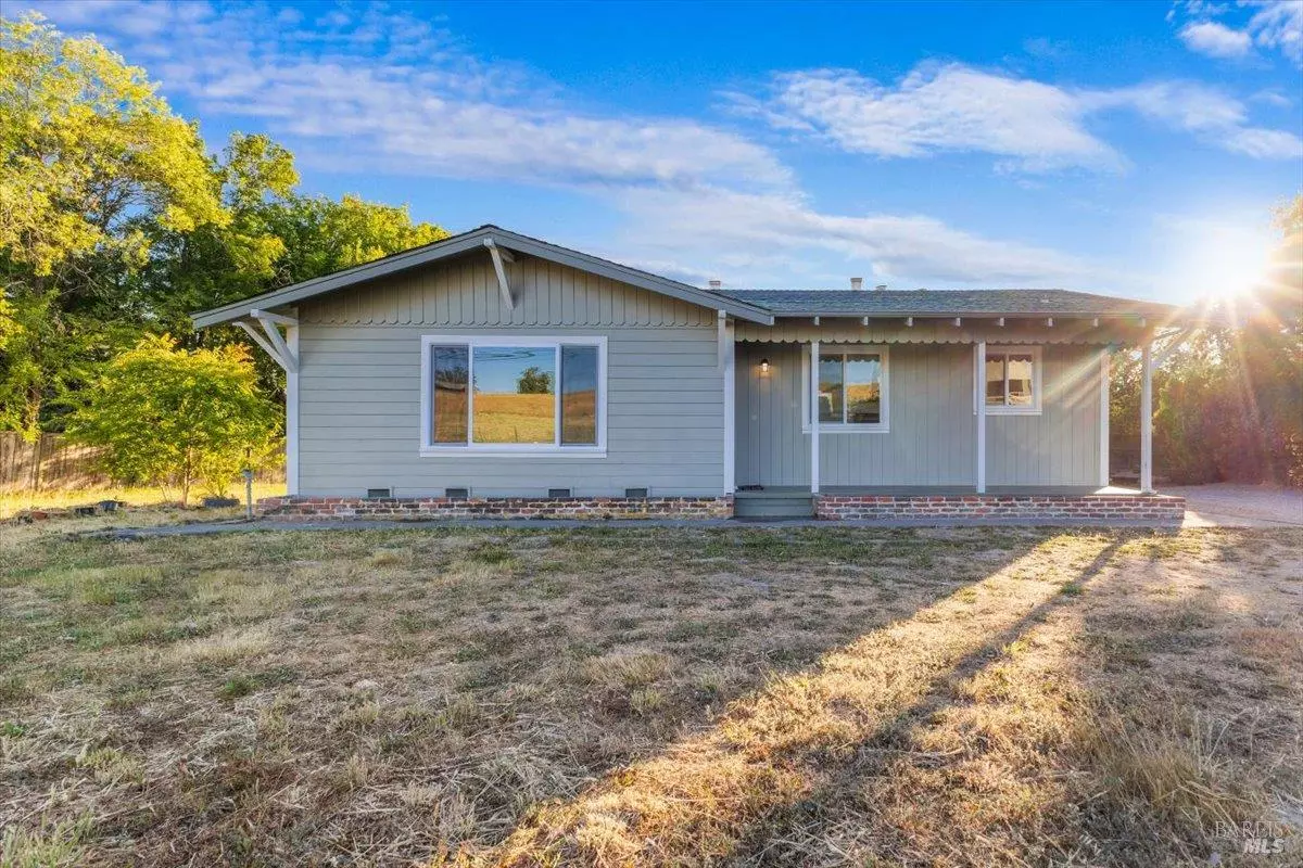 Sebastopol, CA 95472,4910 116 HWY S