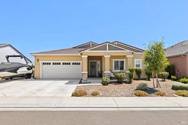 1765 Butterfly LN, Dixon, CA 95620