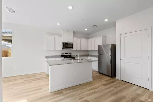 Rio Vista, CA 94571,2261 Espana LN