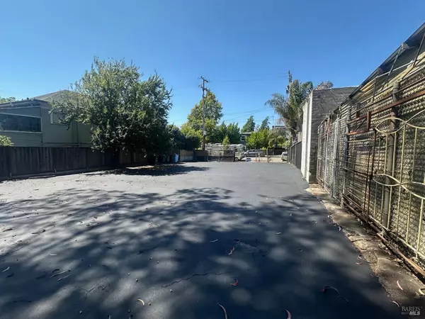 Berkeley, CA 94710,1050 Allston WAY