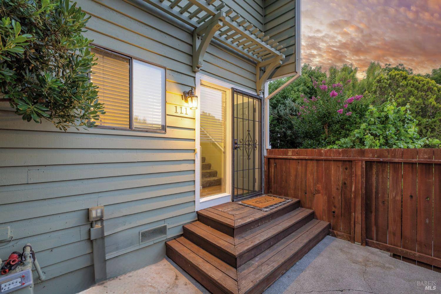 Cloverdale, CA 95425,111 Vista View DR