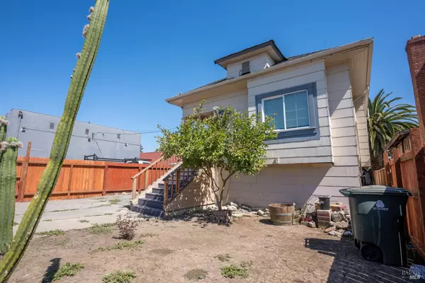 Vallejo, CA 94590,610 Indiana ST