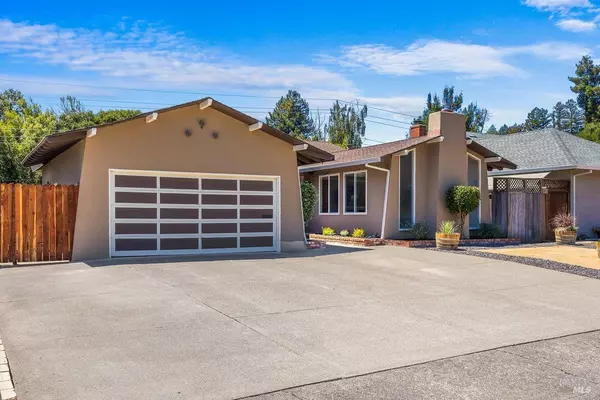 Novato, CA 94945,70 San Carlos WAY