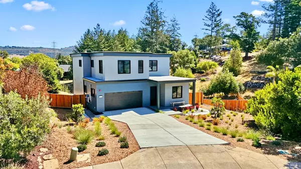 2020 Eagle CT, Santa Rosa, CA 95403