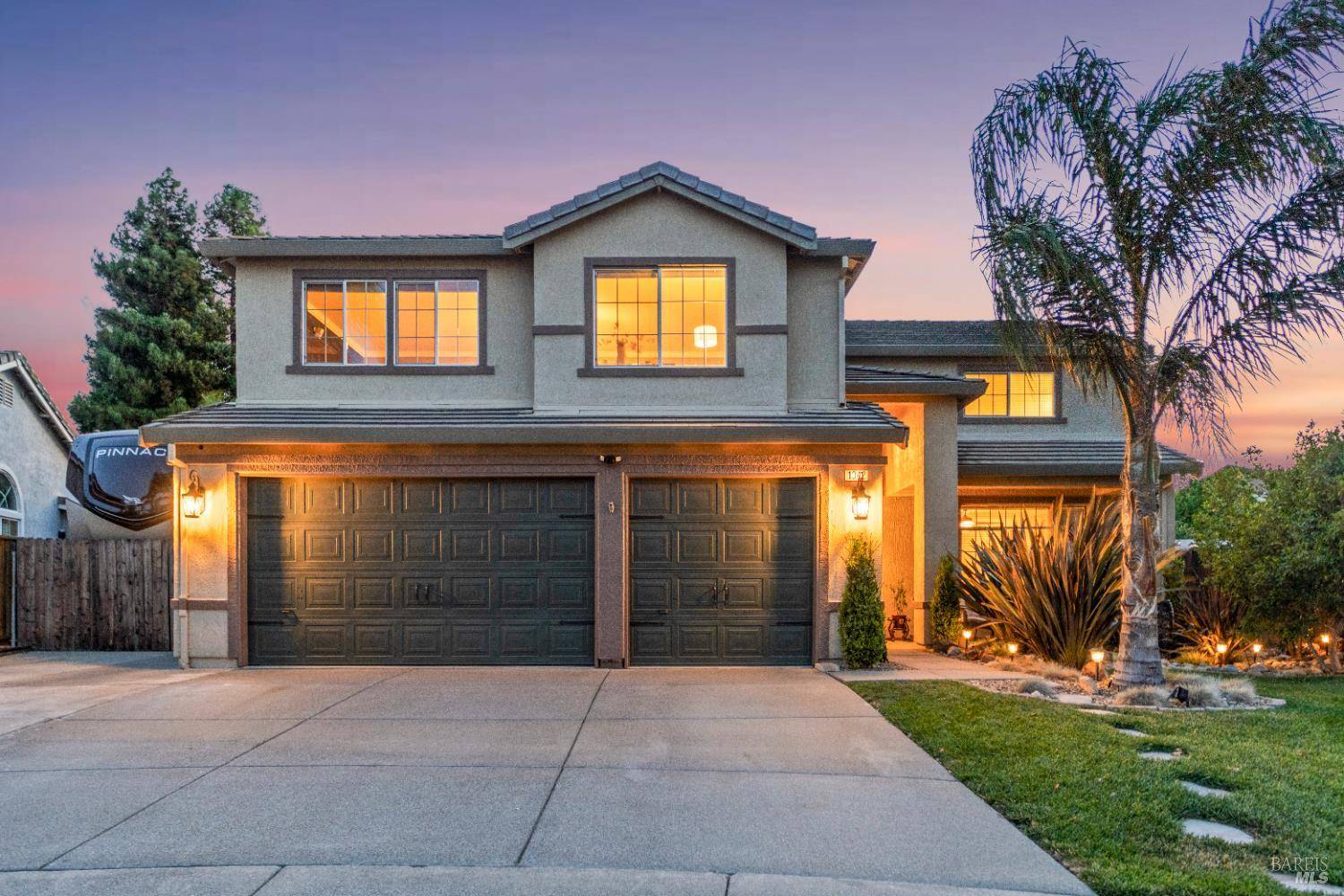 1042 Topaz CT, Vacaville, CA 95687