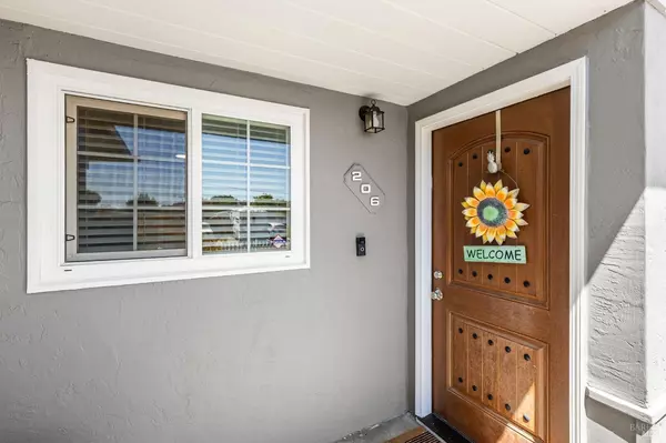 Vacaville, CA 95688,206 Arbor ST