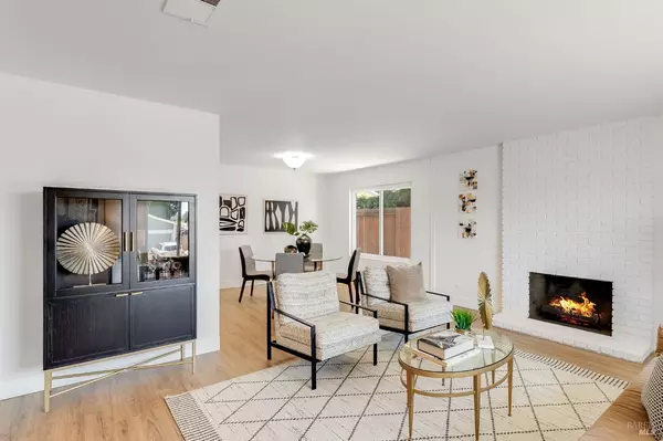 Benicia, CA 94510,331 Larkin DR