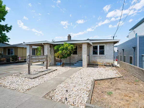 805 Healdsburg AVE, Healdsburg, CA 95448