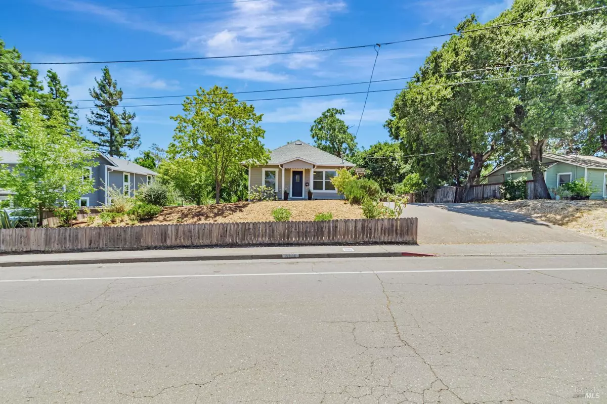 Sebastopol, CA 95472,6775 Sunset AVE