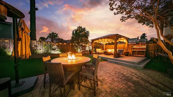 Petaluma, CA 94954,1711 Capistrano DR