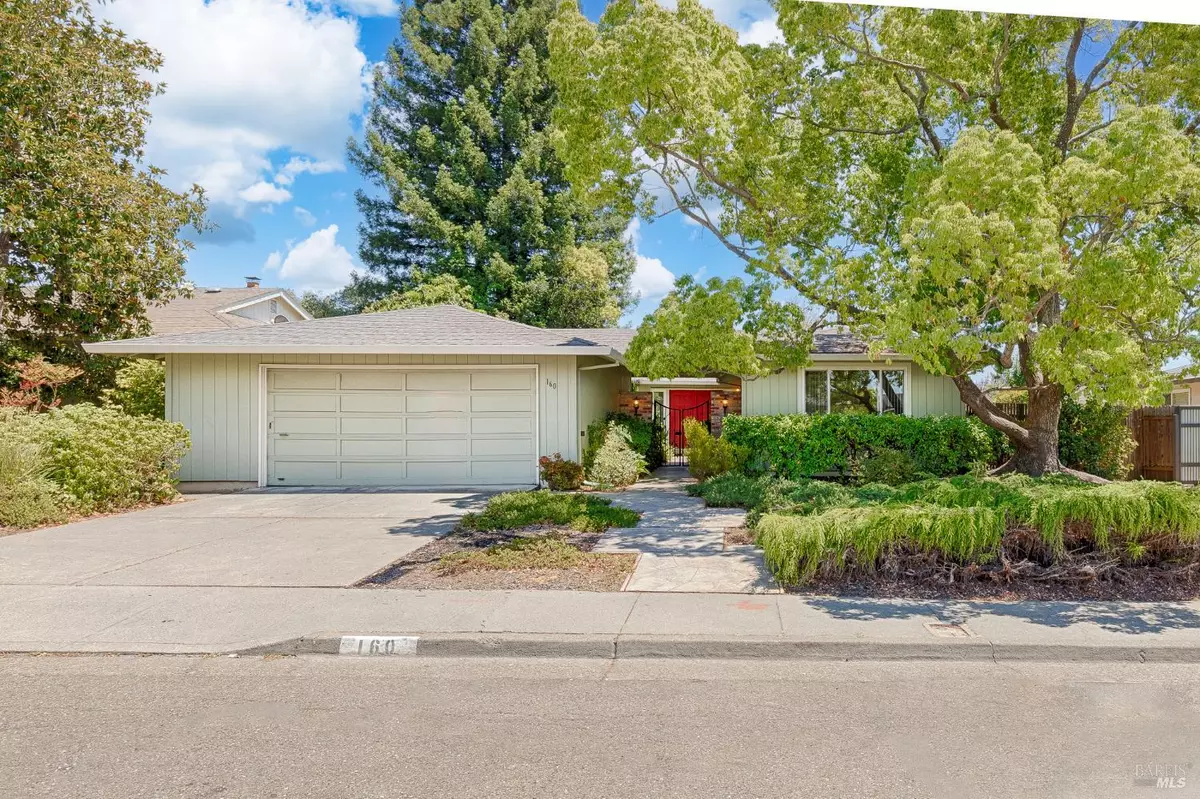 Santa Rosa, CA 95409,160 Oak Shadow DR