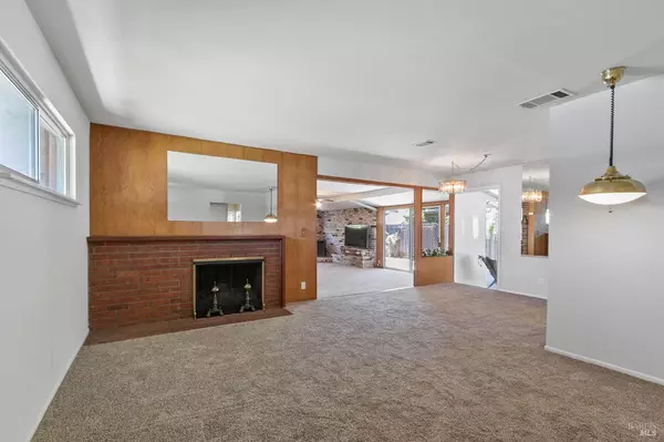 Vacaville, CA 95688,100 Ramona ST