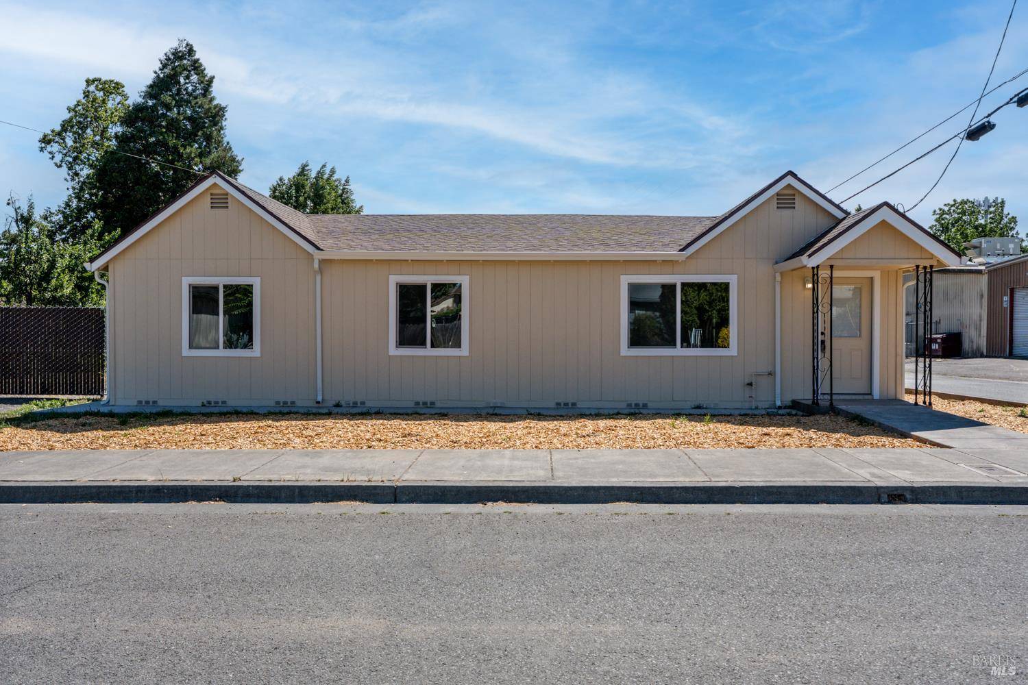 755 Central AVE, Willits, CA 95490