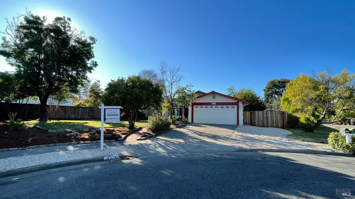 Santa Rosa, CA 95401,2417 San Joaquin CT