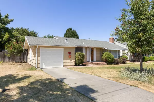 780 Marvin WAY, Dixon, CA 95620
