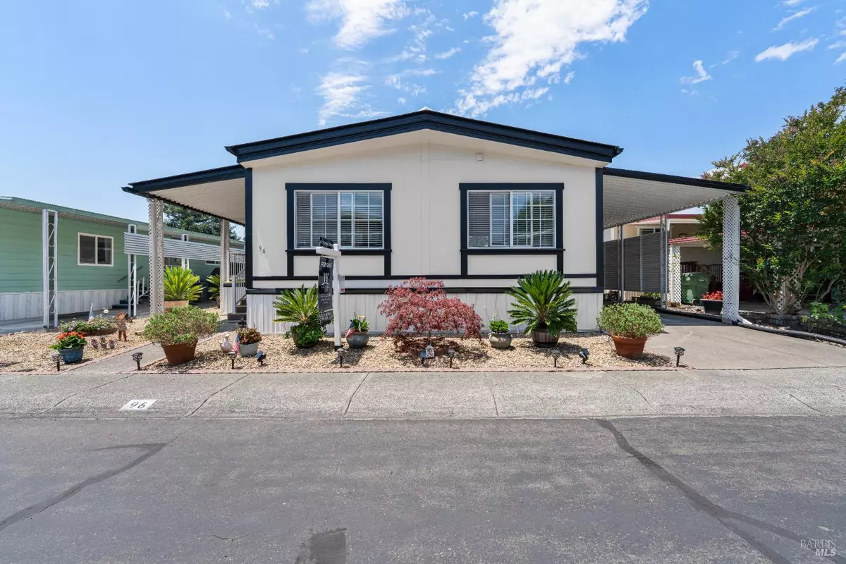 Santa Rosa, CA 95403,96 Shamrock CIR