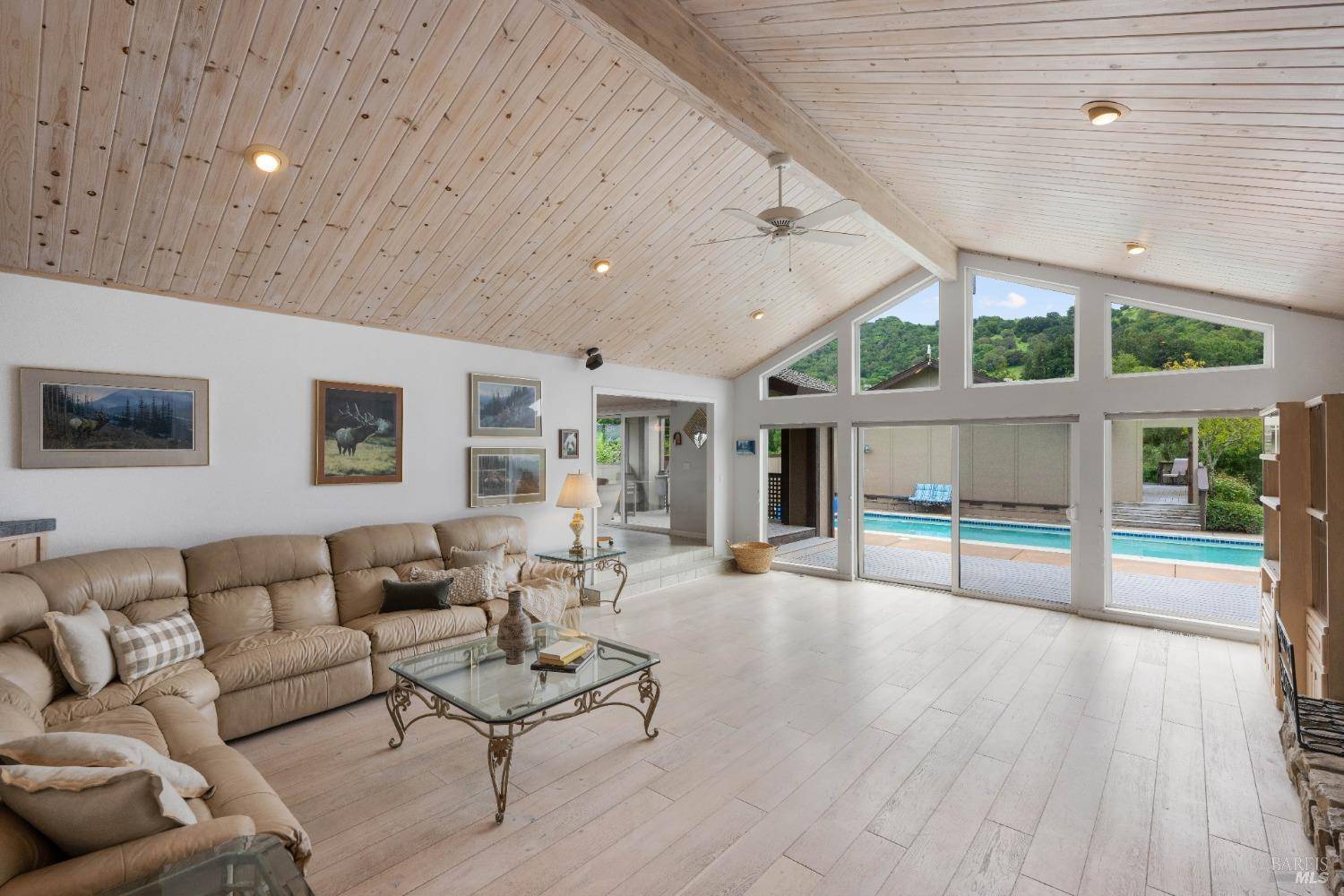 Santa Rosa, CA 95404,127 Mountain Meadow RD