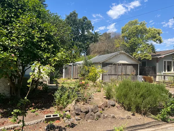 Santa Rosa, CA 95404,1021 Howard ST