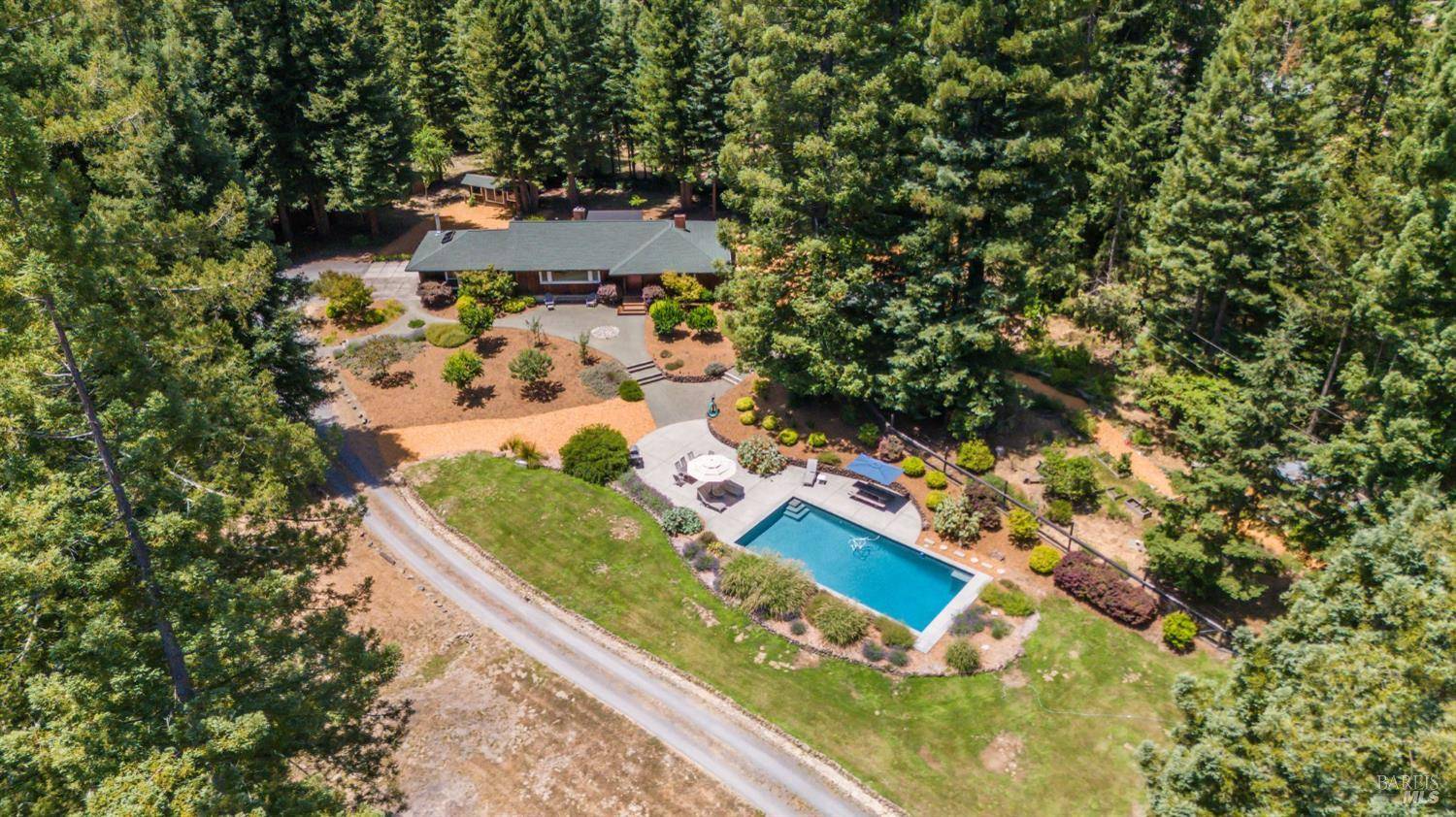 Sebastopol, CA 95472,12601 Dupont RD