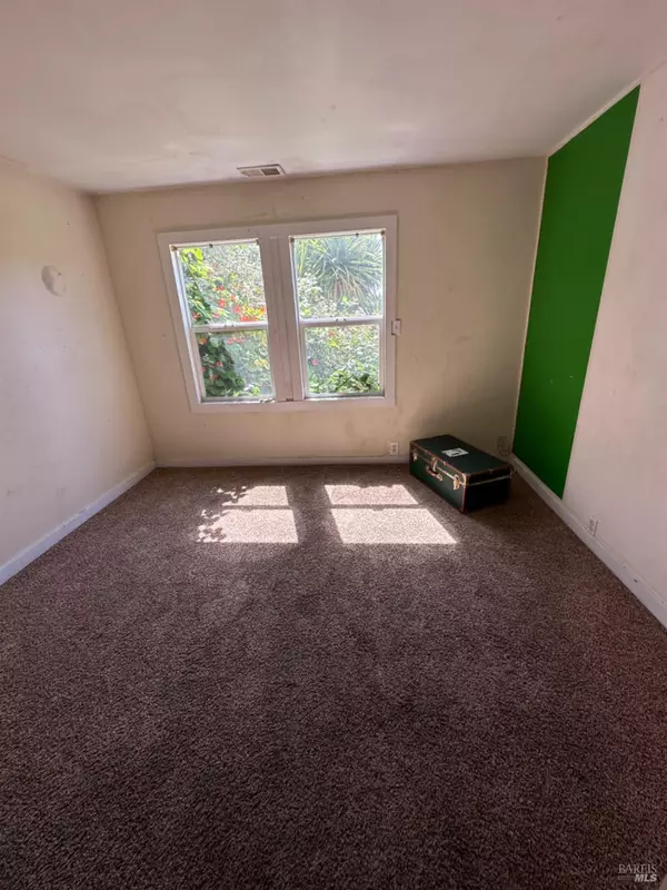 Fort Bragg, CA 95437,752 Stewart ST 1/2