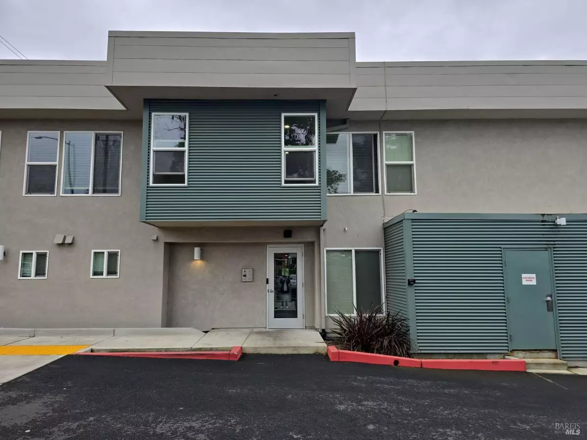 Vallejo, CA 94589,2401 Broadway ST 108