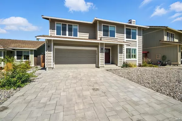 Petaluma, CA 94954,104 Banff WAY