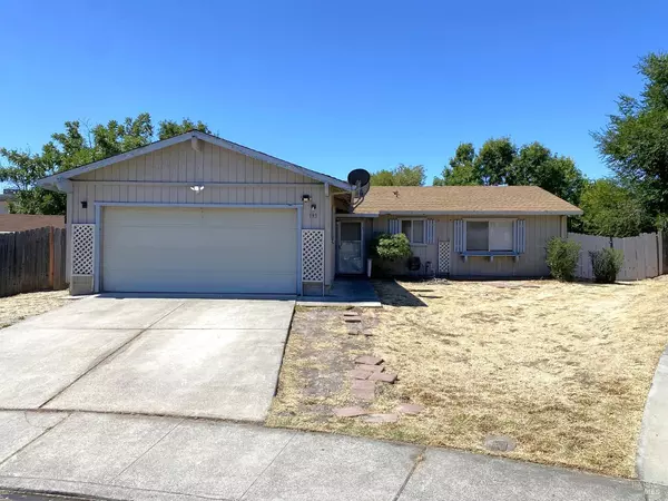 135 Olivera DR, Vacaville, CA 95688