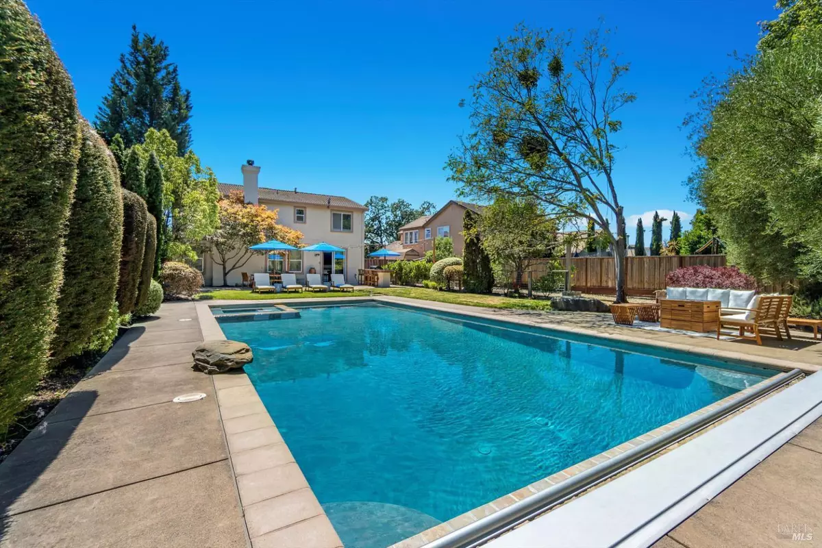 Windsor, CA 95492,1451 Golf Course DR