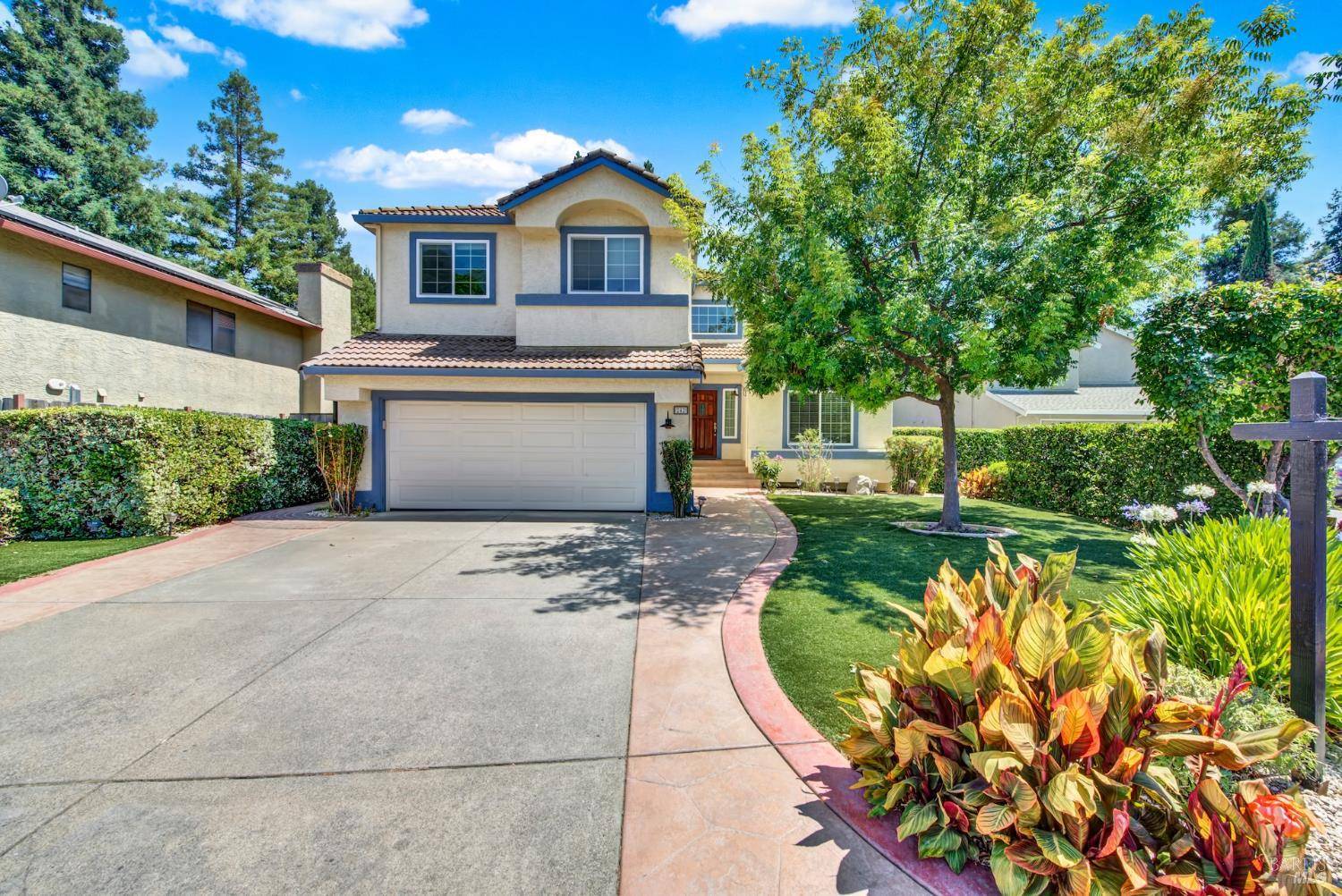 Vacaville, CA 95687,242 Rosita CT