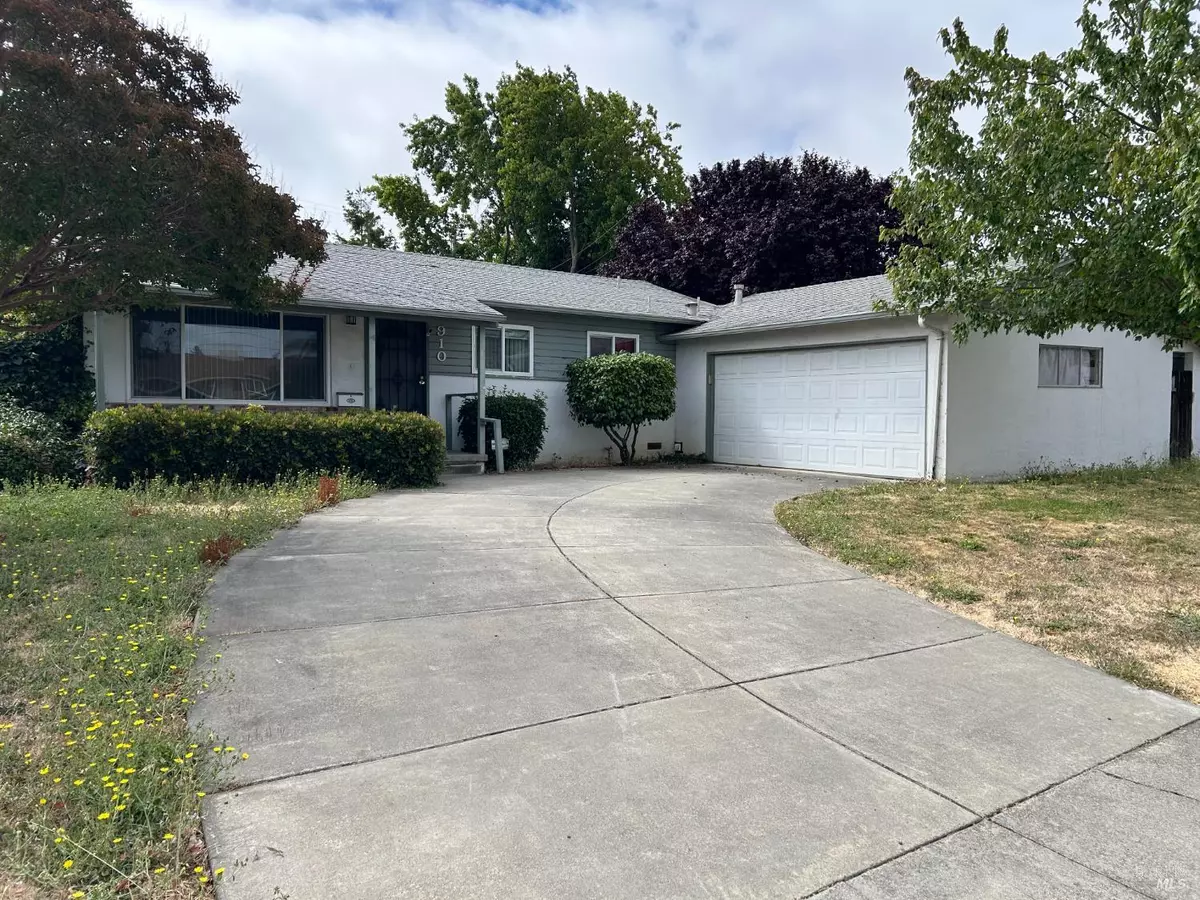 Vallejo, CA 94591,910 Keats DR
