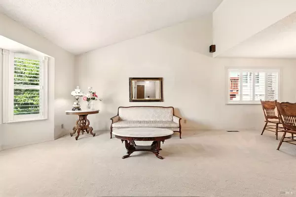 Santa Rosa, CA 95409,615 Montclair DR