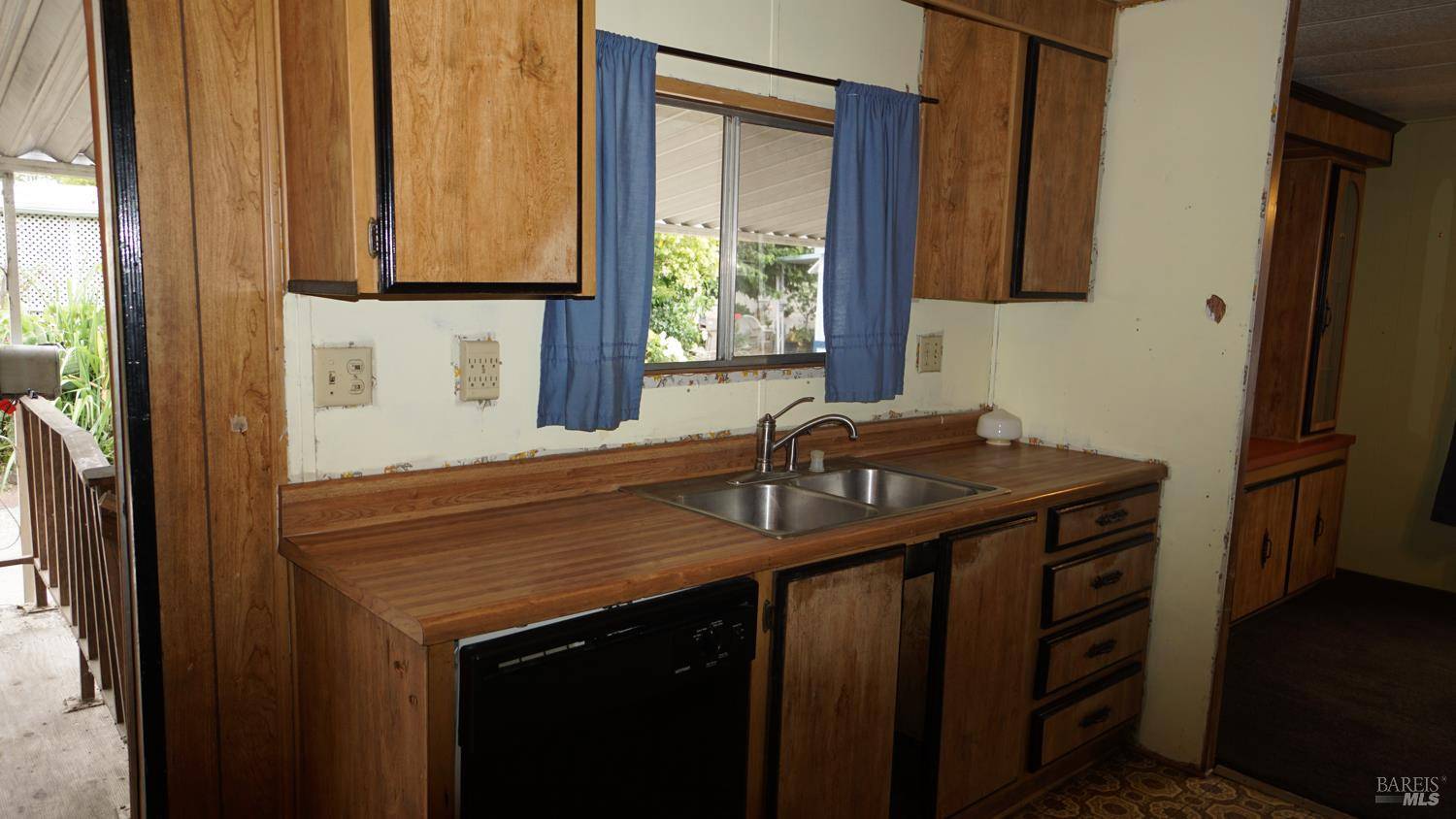 Santa Rosa, CA 95403,5761 Edmund AVE