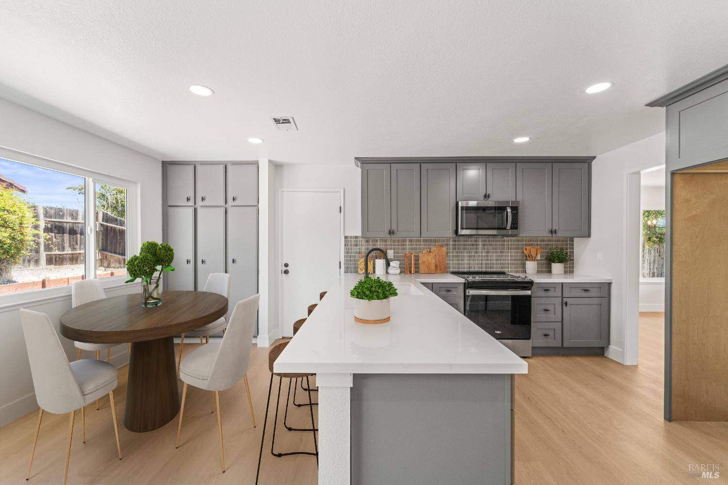 Vallejo, CA 94591,107 Sunrise WAY