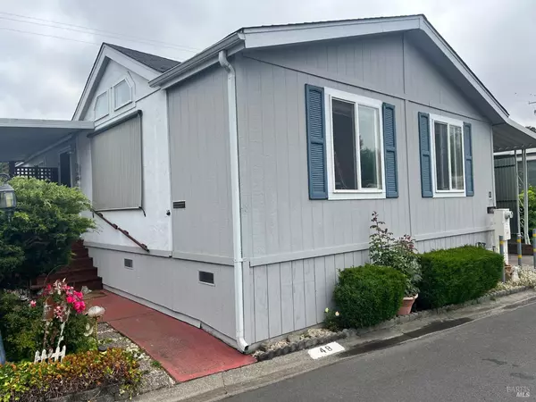 48 Cardinal WAY, Santa Rosa, CA 95409