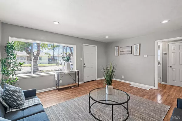 Vallejo, CA 94589,229 Hermosa AVE