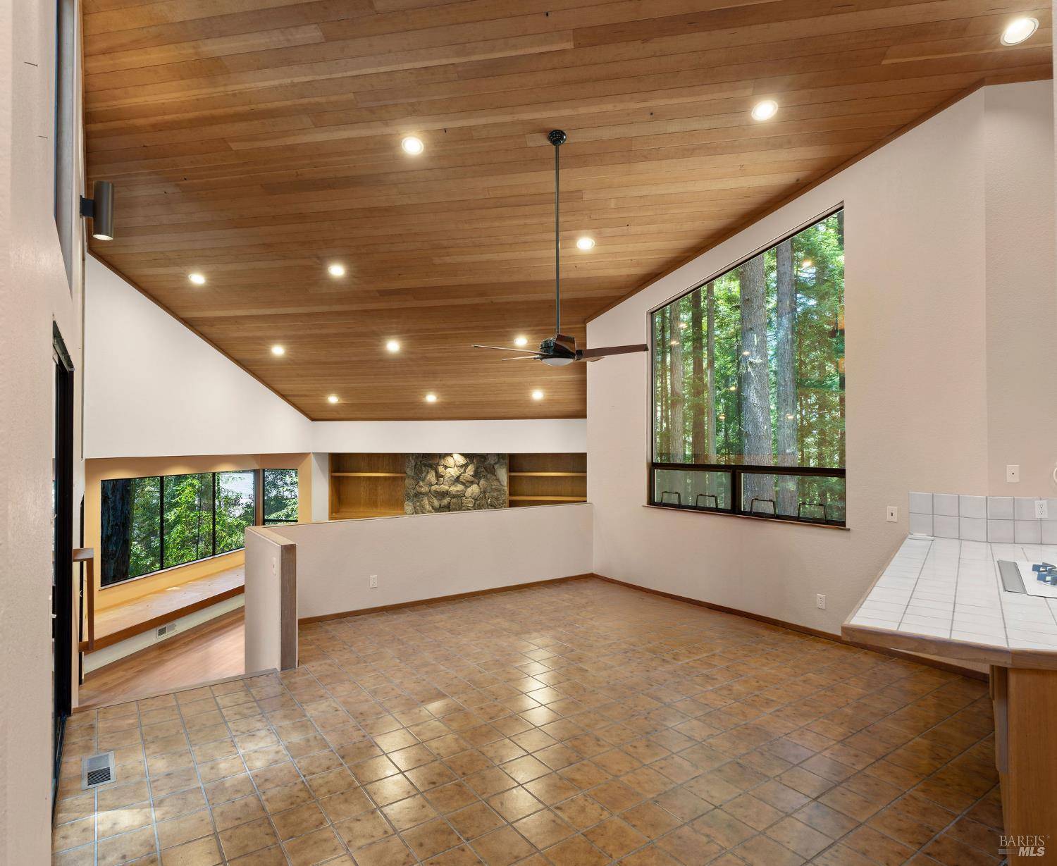 365 Deerfield RD, The Sea Ranch, CA 95497