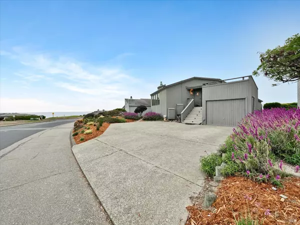 Bodega Bay, CA 94923,20730 Heron DR