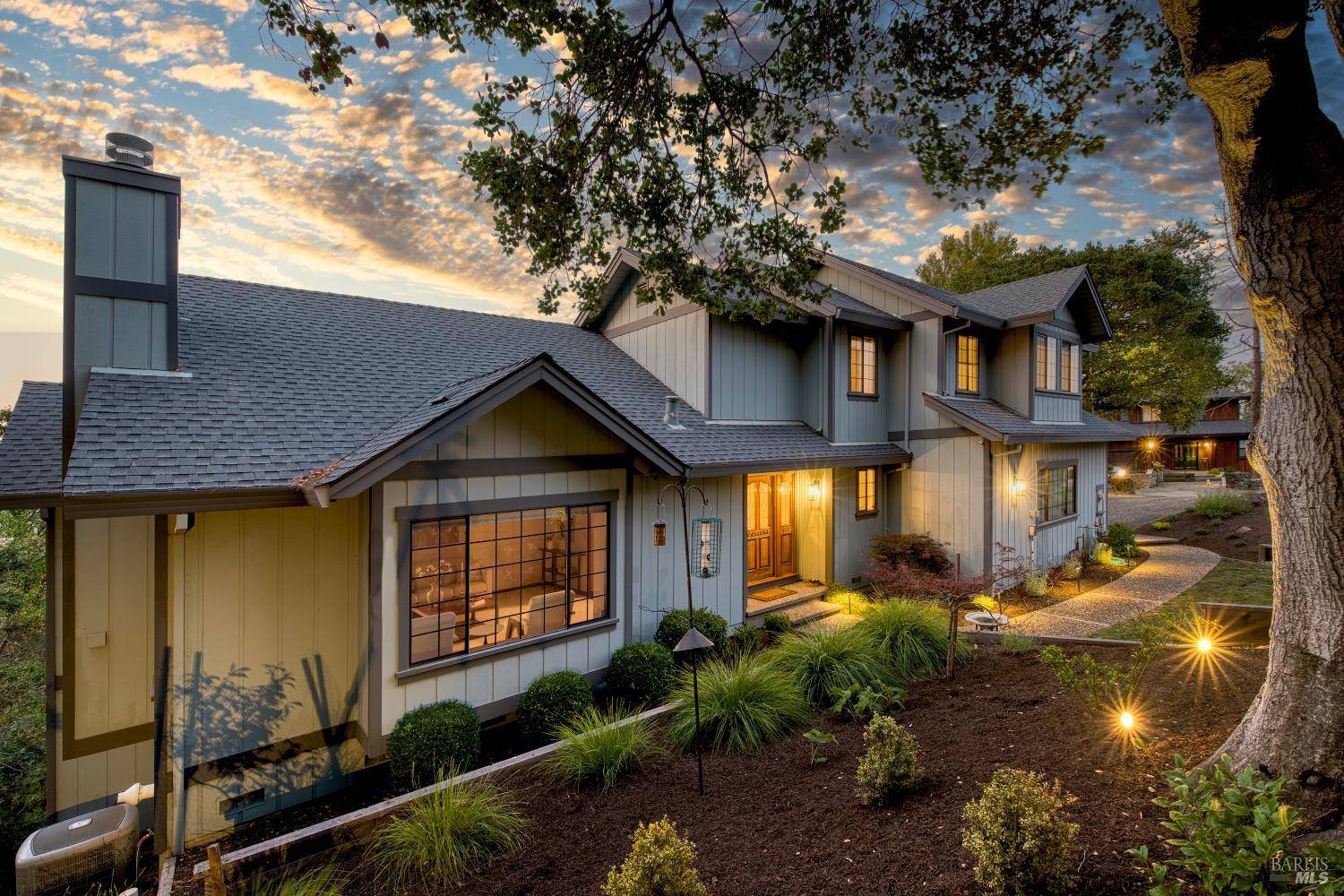 809 Arlington CIR, Novato, CA 94947