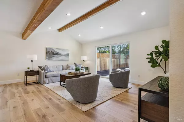 Sebastopol, CA 95472,8023 Washington AVE