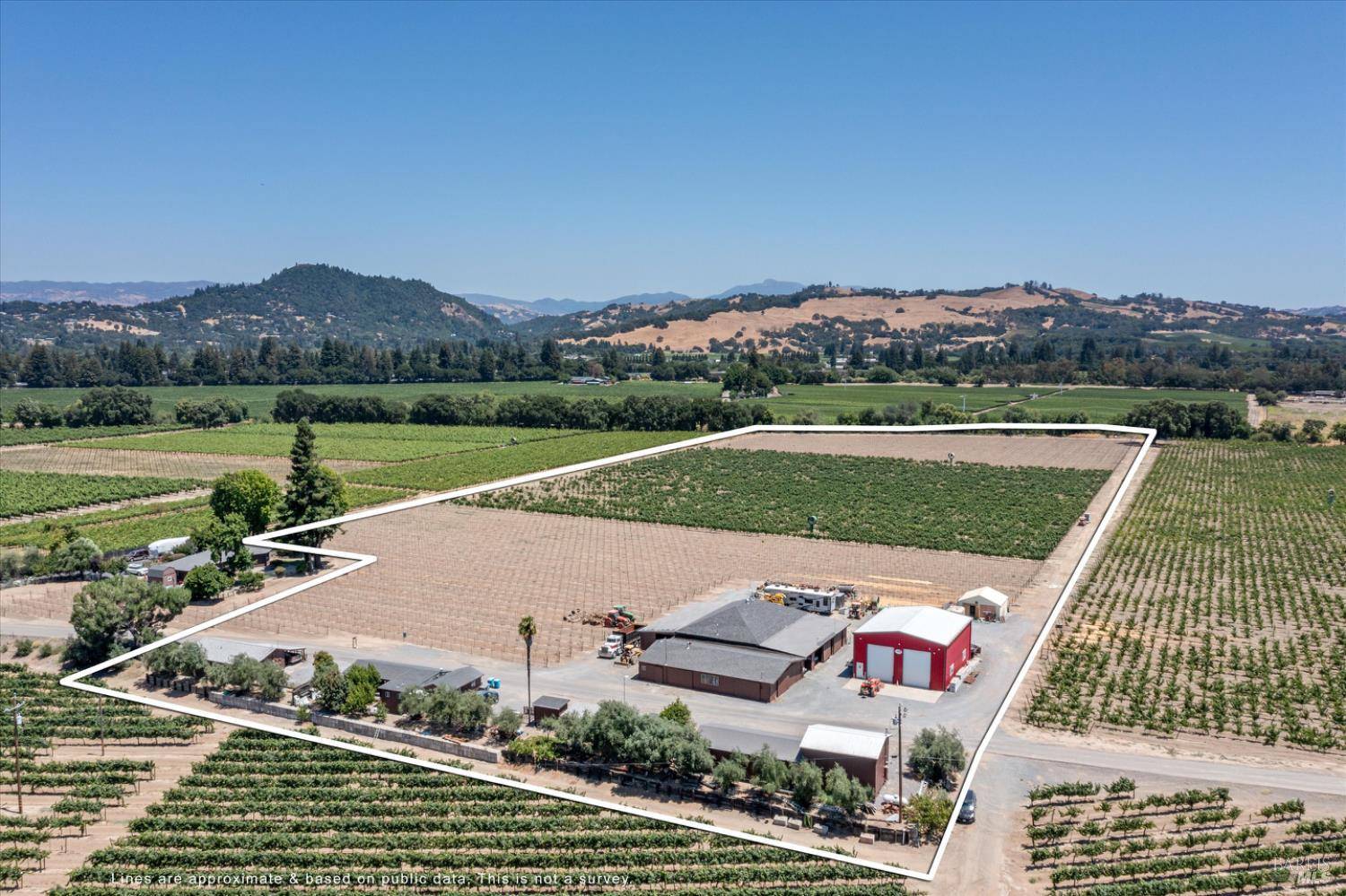 Healdsburg, CA 95448,1558 Magnolia DR