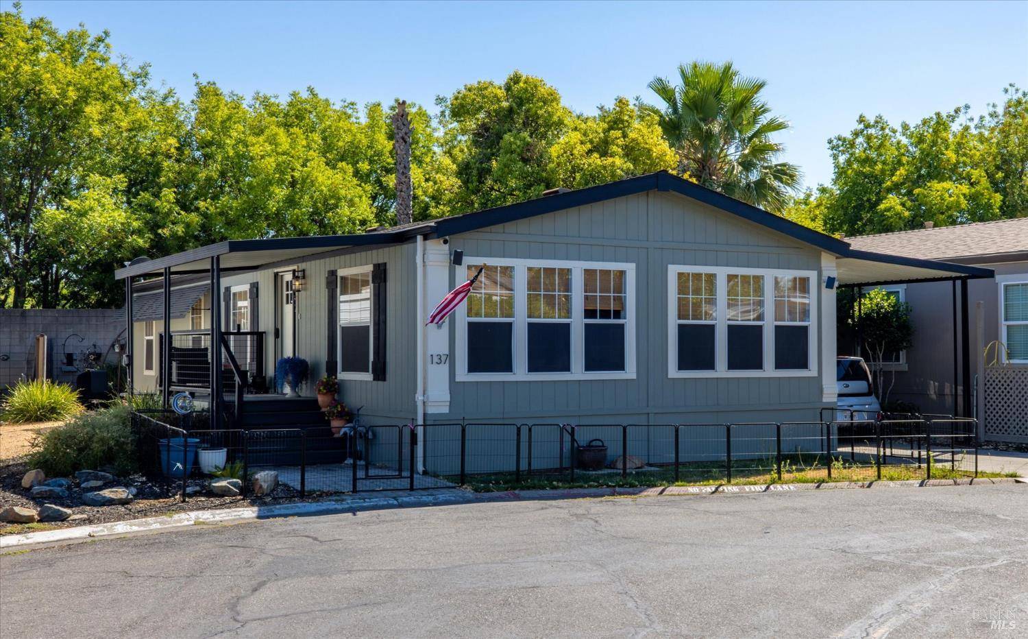137 Lemon Tree CIR, Vacaville, CA 95687