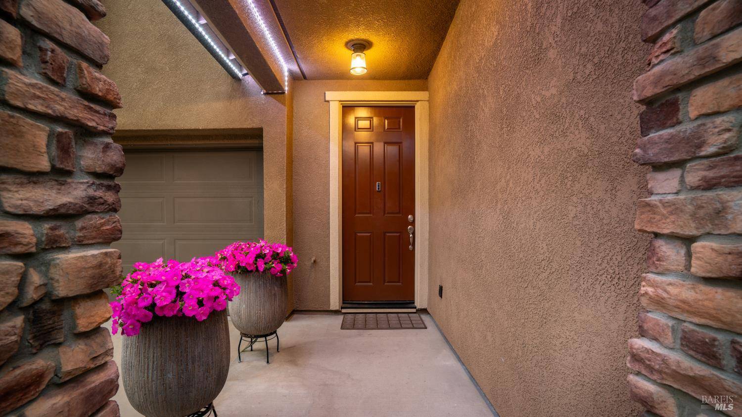 Rohnert Park, CA 94928,1504 Keats PL