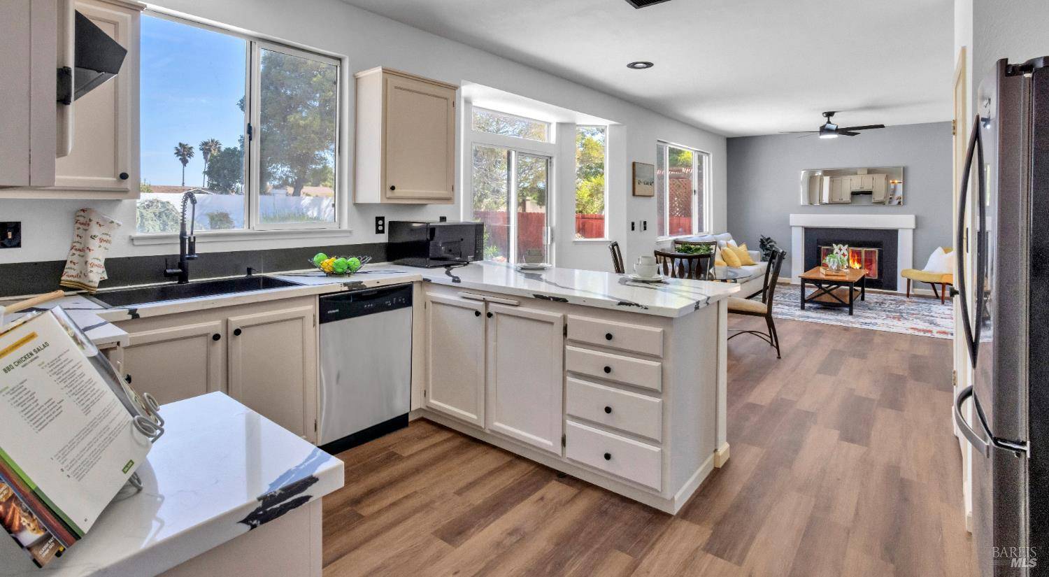 Suisun City, CA 94585,1042 Armsby WAY