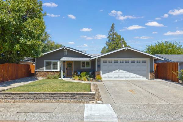243 Cedar ST, Vacaville, CA 95688