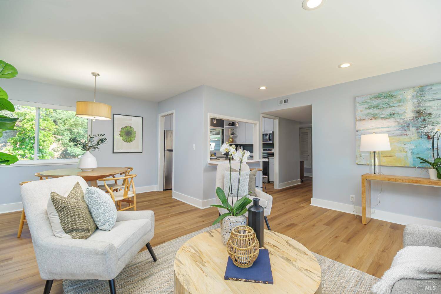 Corte Madera, CA 94925,22 Redwood AVE