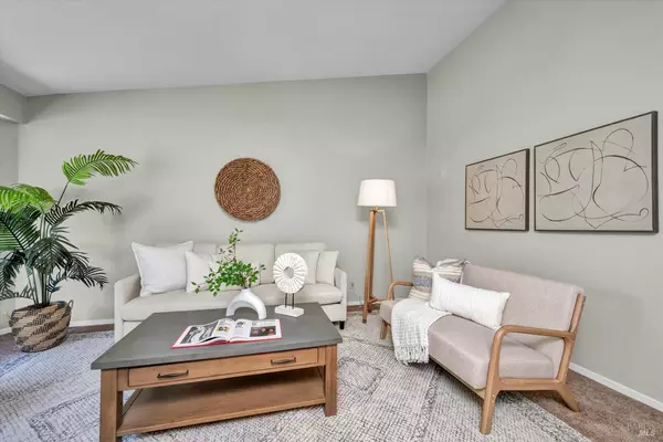 175 Vine DR, Cloverdale, CA 95425