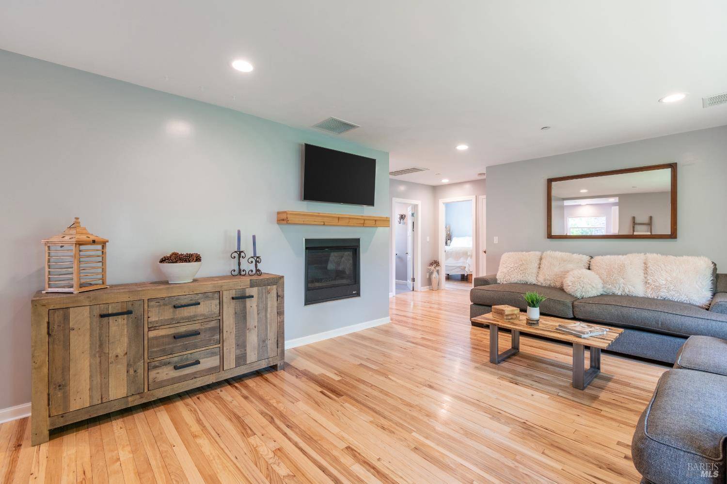 110 Clayton ST, San Rafael, CA 94901