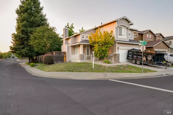 1220 Marque DR, Rohnert Park, CA 94928