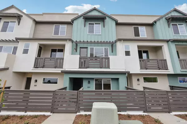 5211 Dalai Lama AVE, Richmond, CA 94804
